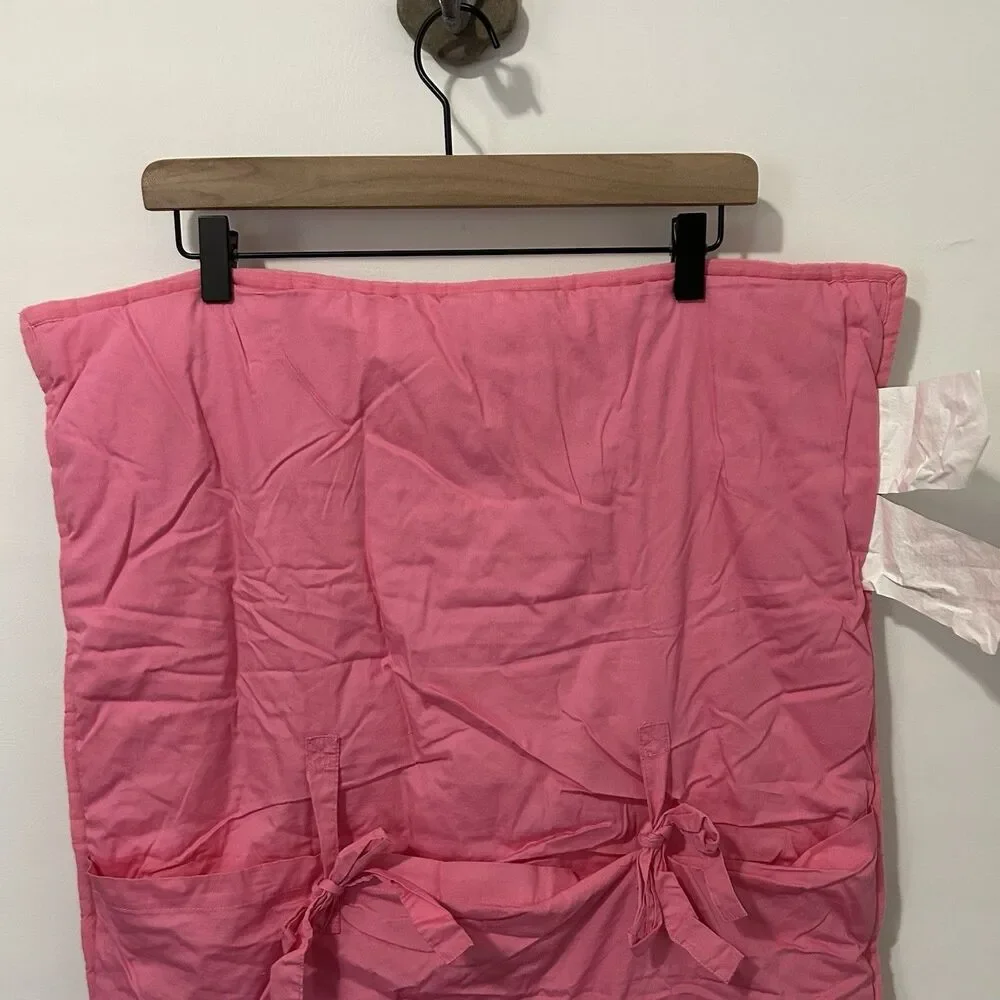 Pottery Barn Teen Pink Standard Pillow Sham Crinkle Puff Pompom Pom Pom Boho